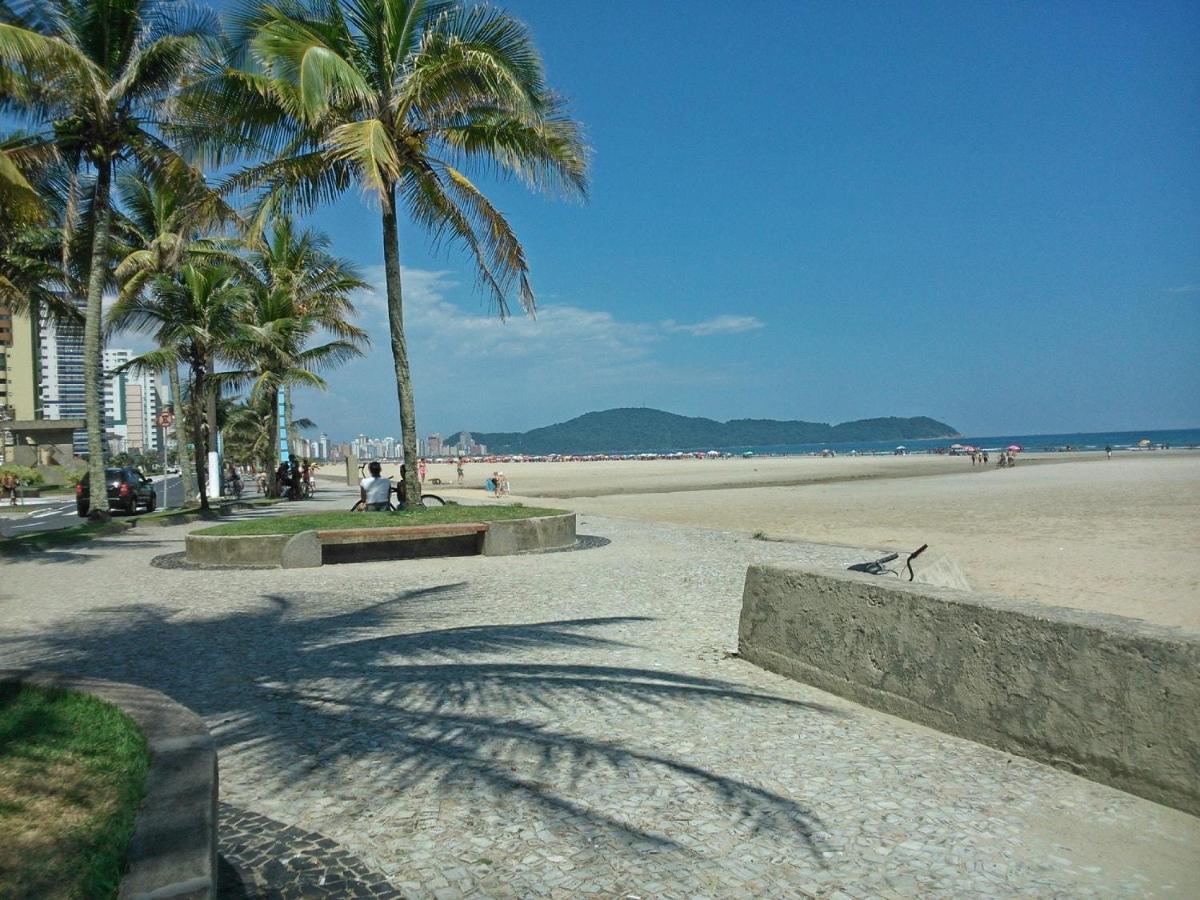 Praia Canto Do Forte 大普拉亚 外观 照片